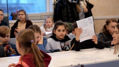 Всиновлення українських дітей за кордоном