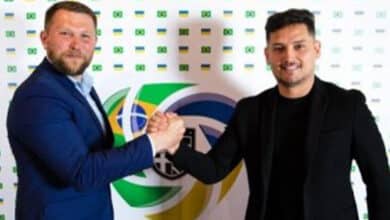 Футбольний клуб