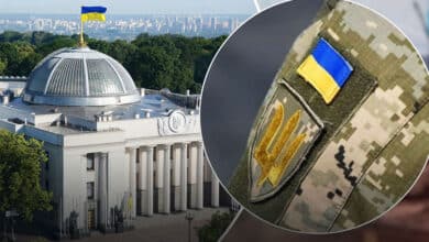 воєнний стан