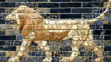 рхеологи досліджують давні цеглини Вавилонських воріт Іштар