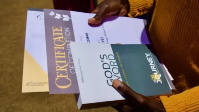 розповсюдження Біблій ув'язненим