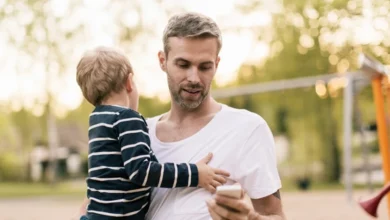 Батьківська залежність від смартфонів