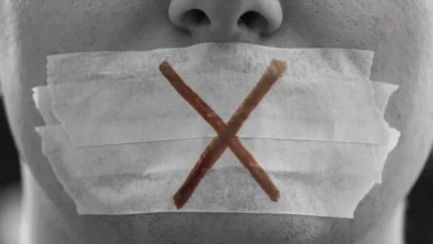 цензура християнських голосів