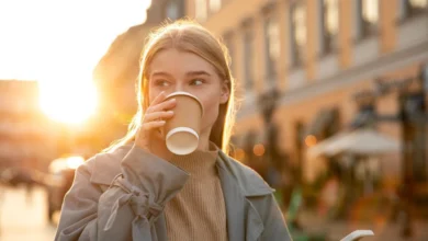 гарячі напої з паперових стаканчиків
