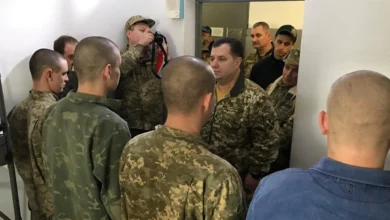 військові та гауптвахта