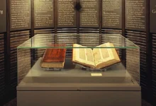 Перша друкована Біблія Гутенберга