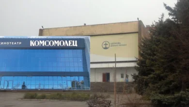 Окупаційна влада Маріуполя перетворює колишню будівлю церкви на кінотеатр