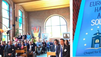 Християни моляться в каплиці ЄС у Брюсселі з нагоди 75-річчя Декларації Шумана