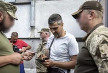 Кожен четвертий чоловік в Україні уникає пересування