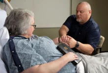 В українських лікарнях офіційно з’являться капелани