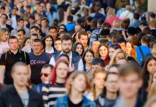 Середня тривалість життя в Україні різко впала: що показує статистика 2025