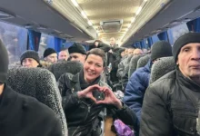 У Білорусі звільнили 123 політичних в’язнів: серед них християни