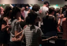 Християнство зростає, але центр віри зміщується — дослідження
