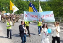 Хода за сім’ю в Кам’янці-Подільському 2026: тисячі учасників та молитва за Україну