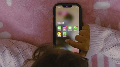 Дослідження: власний смартфон погіршує розуміння прочитаного у дітей