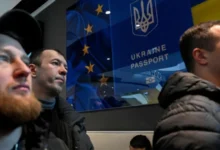 Кабмін змінив правила військового обліку й консульських послуг за кордоном